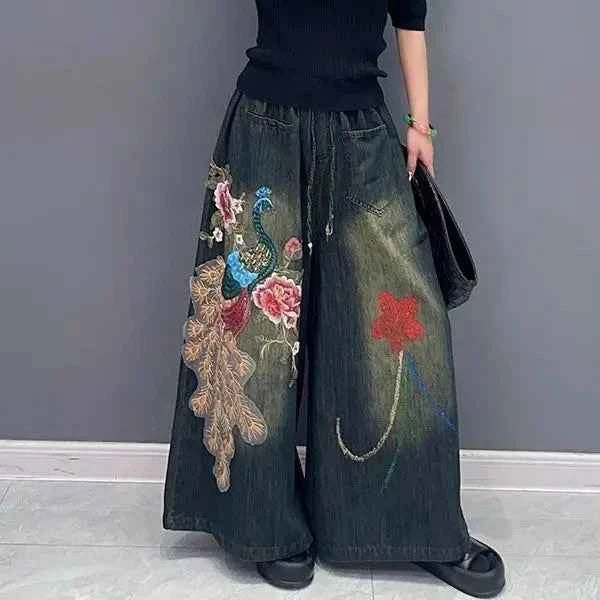 Vintage Chinese Style Peacock Embroidery Jeans