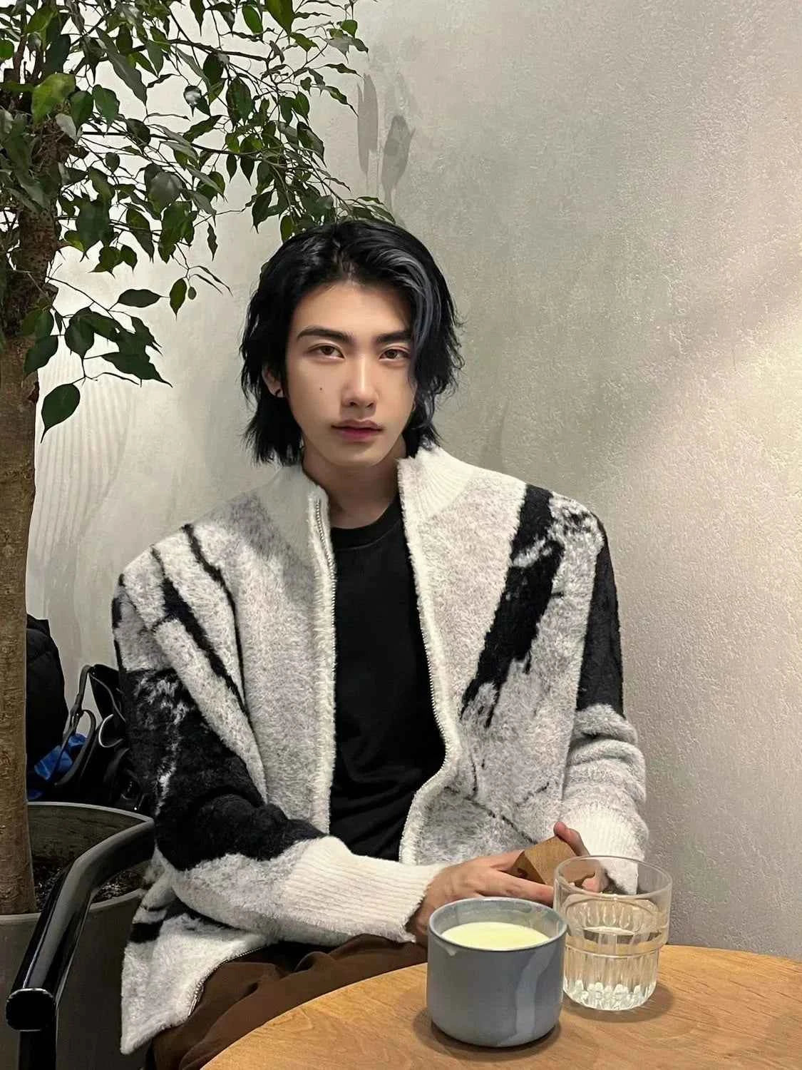 Y2K Gradient Embroidered Knitwear Cardigan