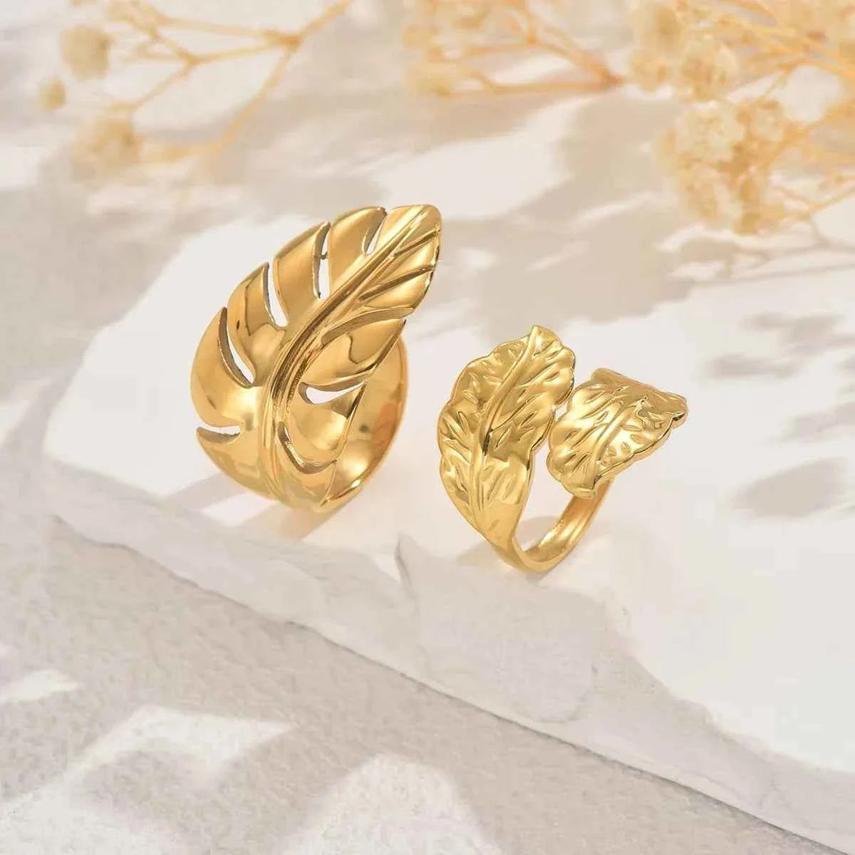 Elegant Gold Leaf Shaped Open Ring