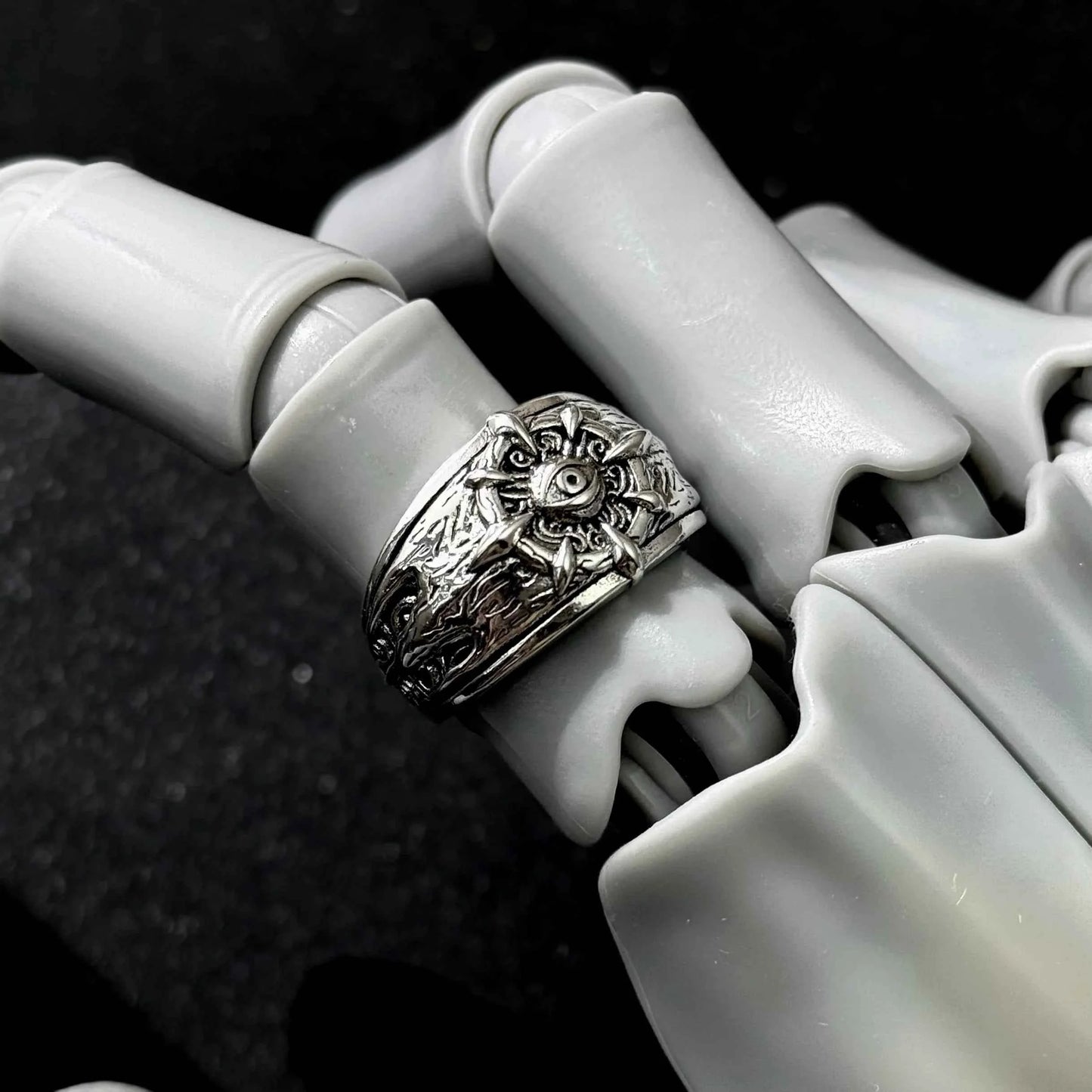 Retro Divine Hip Hop Eye Open Silver Ring