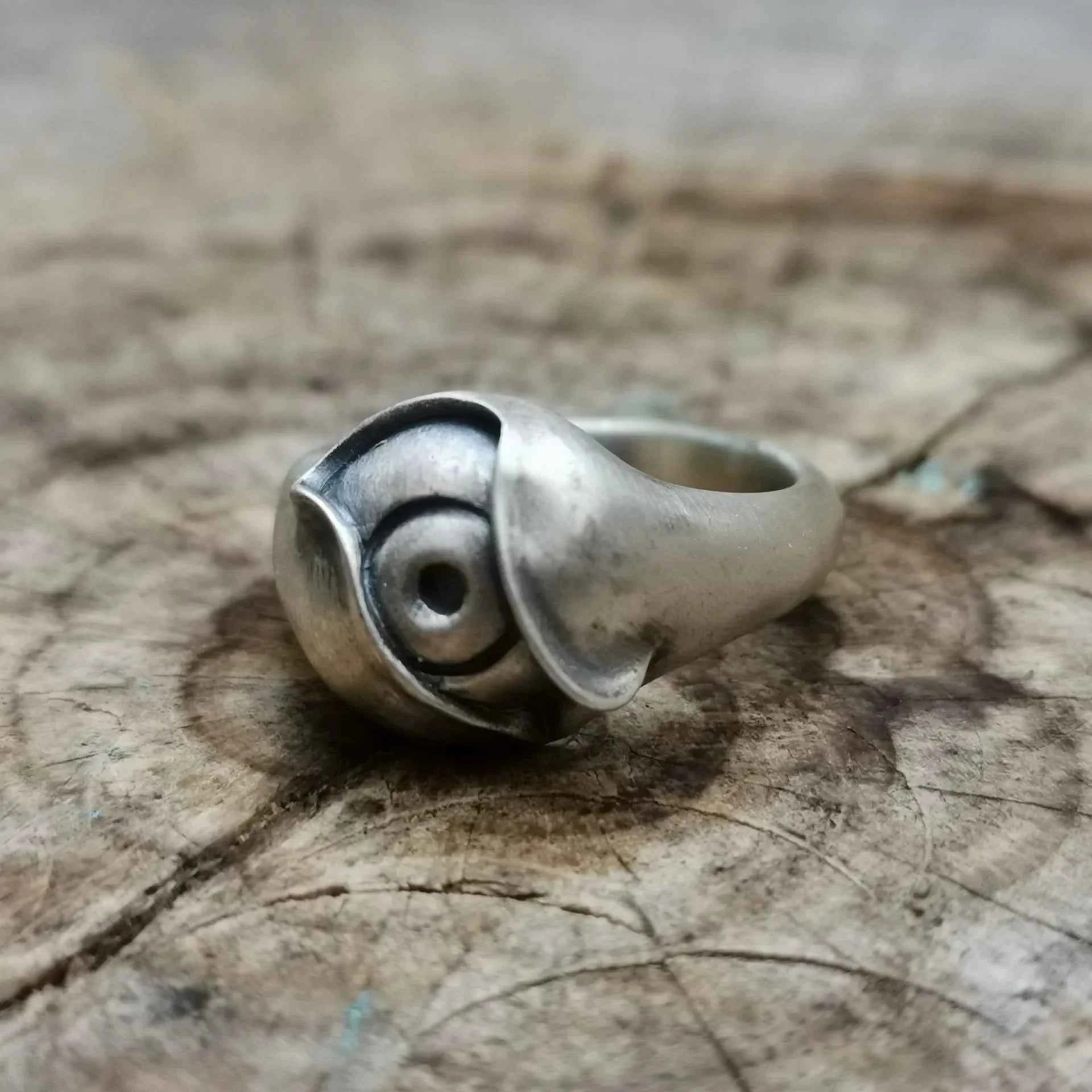 Gothic Adjustable Retro Ghost Eye Ring