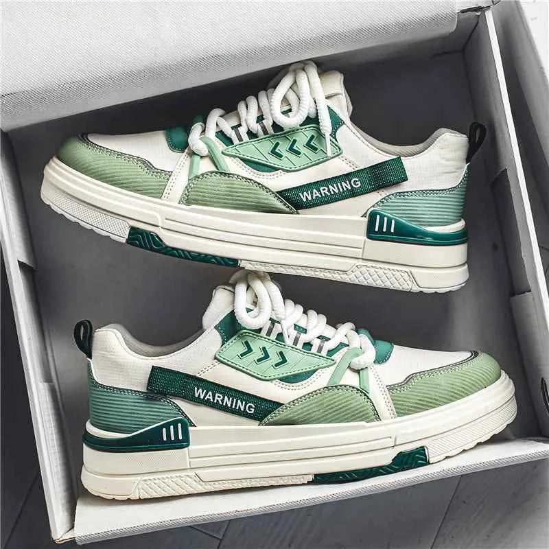 Versatile Casual Skateboarding Sneaker