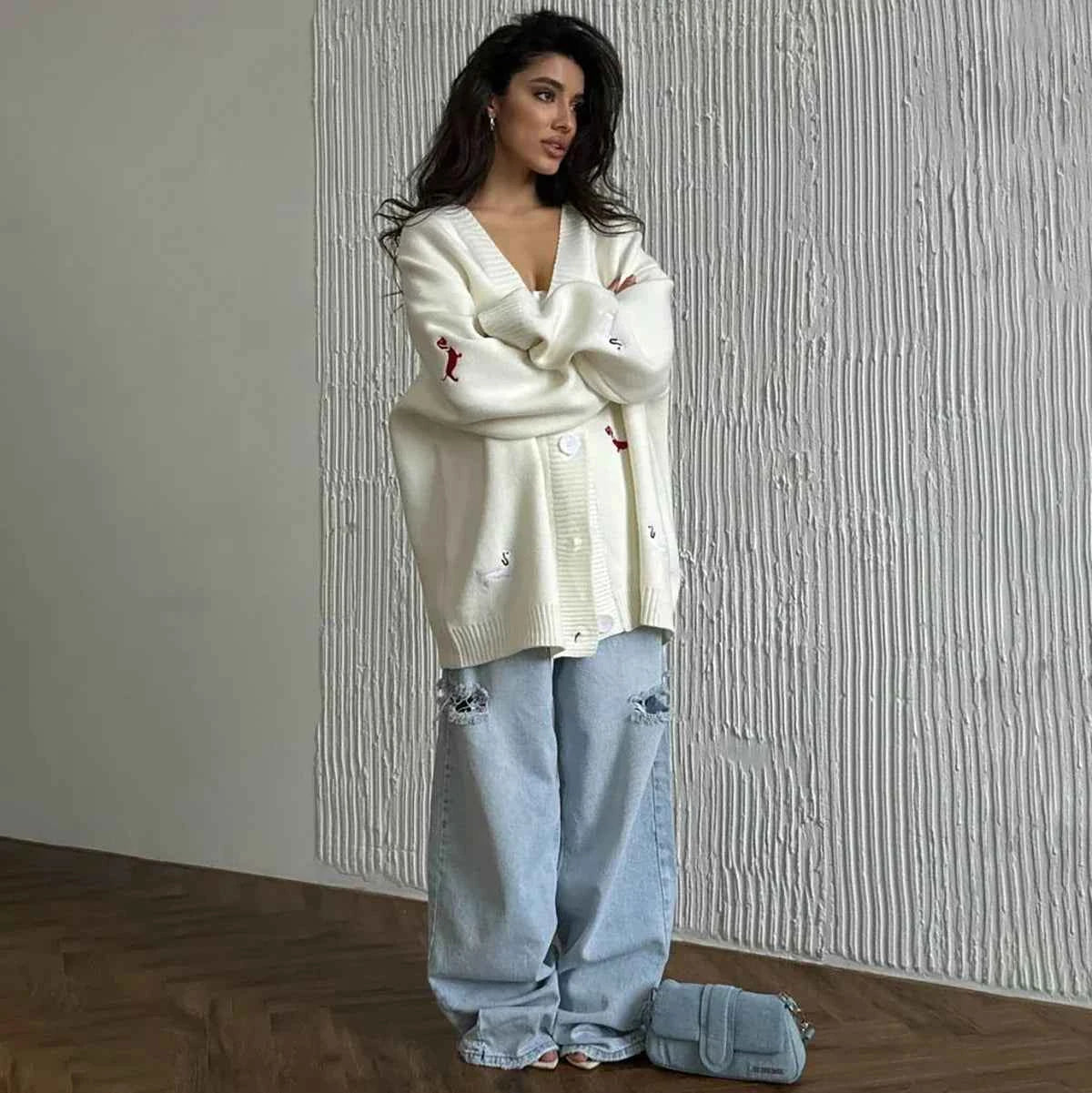 Soft Lazy Dachshund Embroidered Knitted Cardigan