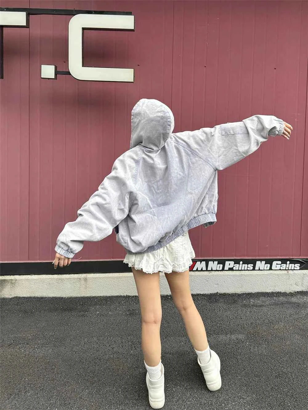 Retro American Style Washed Hooded Denim Jacket