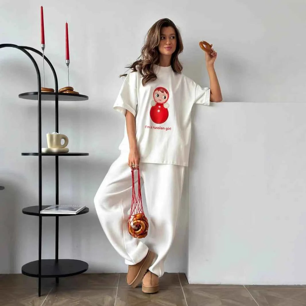 Retro Minimal Graphic Nesting Doll Print T-Shirt