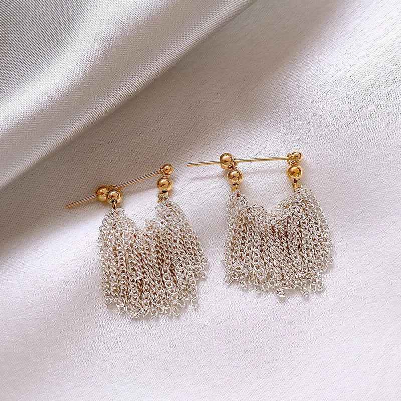 French Romantic Silver Tassel Metal Earring