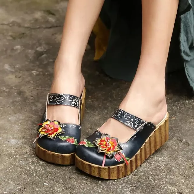 Sabrina Women's Clogs - Luxuryurbanwear