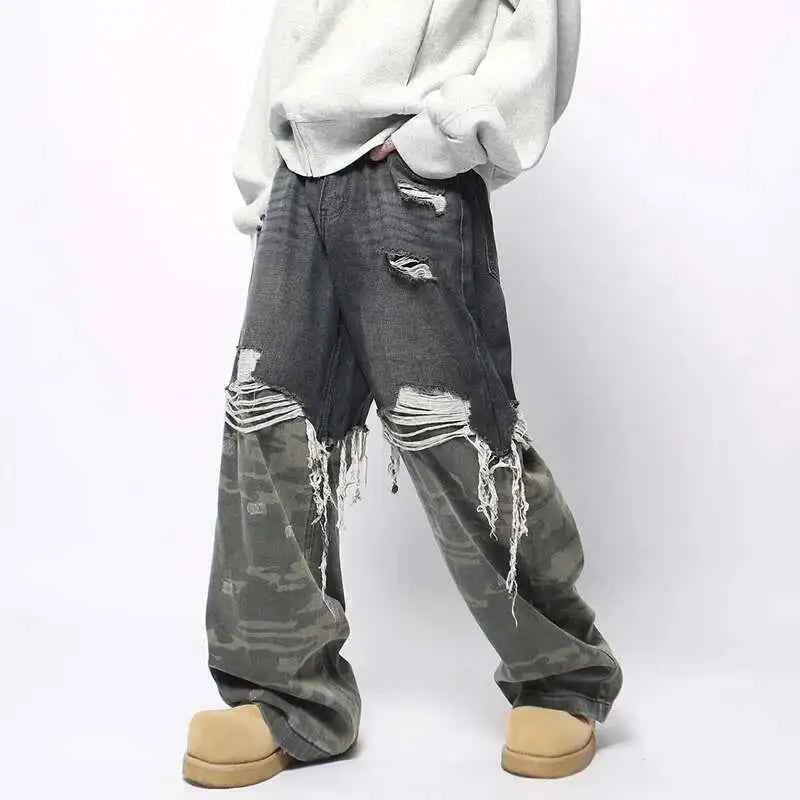 Stylish Camo Printed Straight Denim Jeans