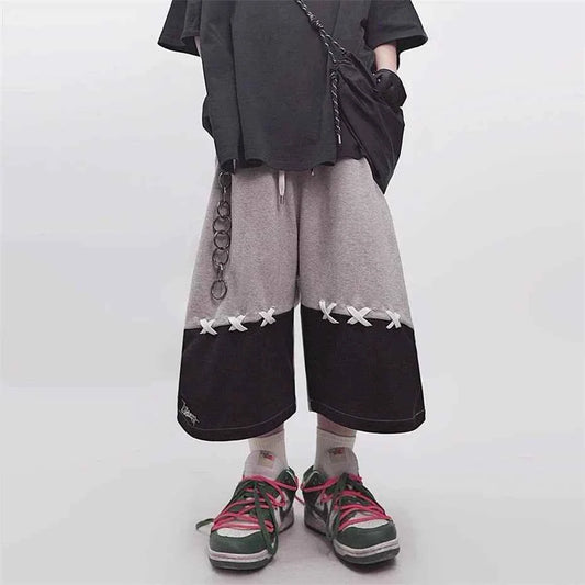 Men Sleek Lines Patchwork Cargo Jorts
