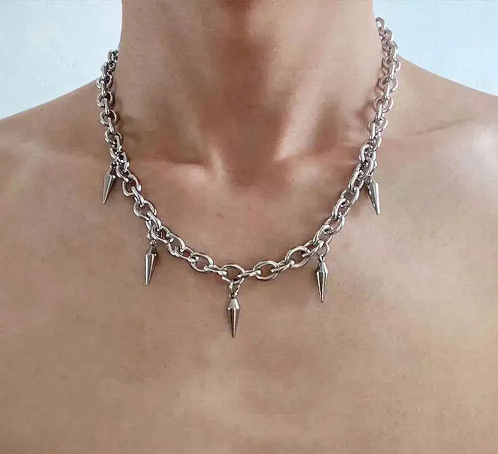 Rivet Titanium Steel Cone Pendant T-Shirt