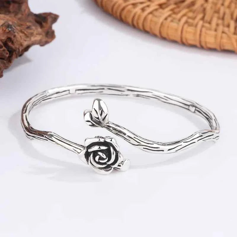 Vintage Flower Rose Leaf Asymmetric Bracelet
