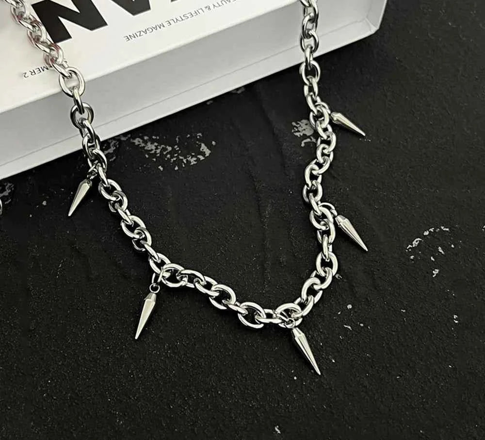 Rivet Titanium Steel Cone Pendant T-Shirt