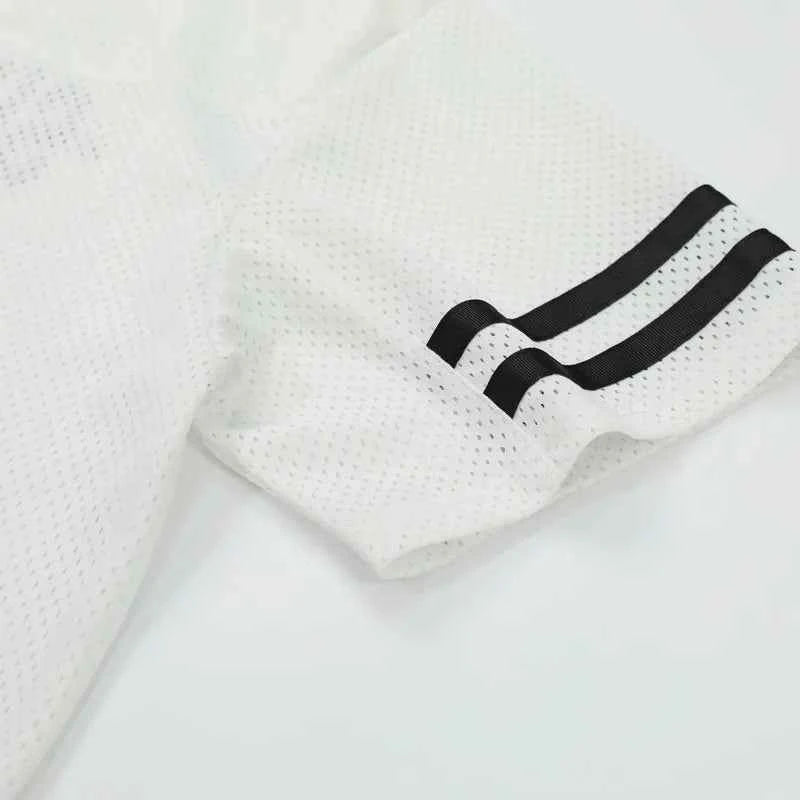 Insulated Retro Mesh Graphic Printed Sport T-Shirt