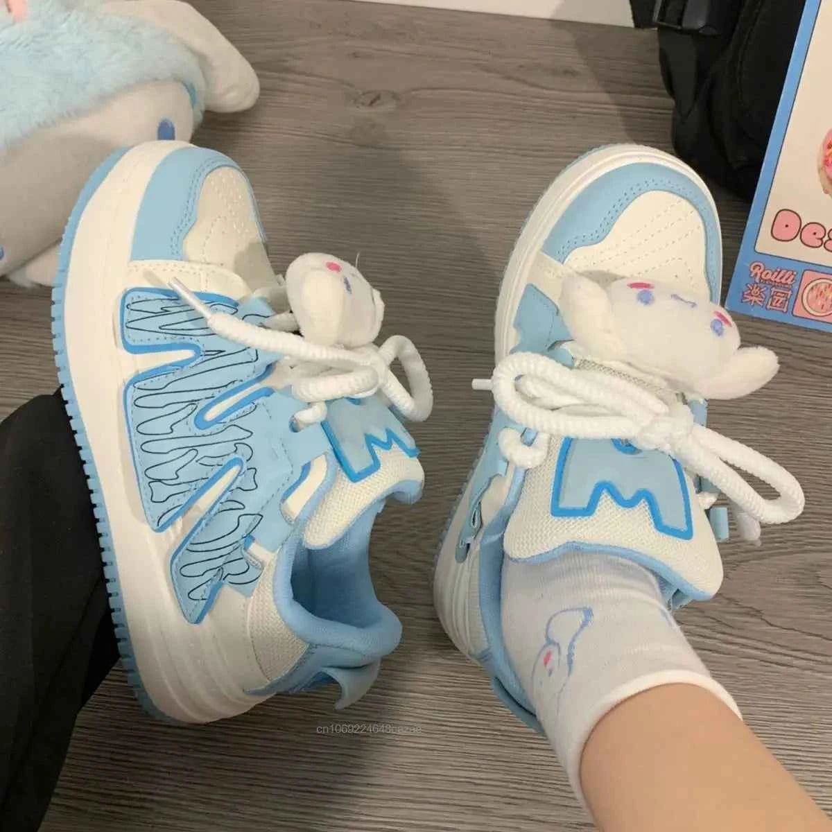 Aesthetic Women Cute Thick Sole Sneaker