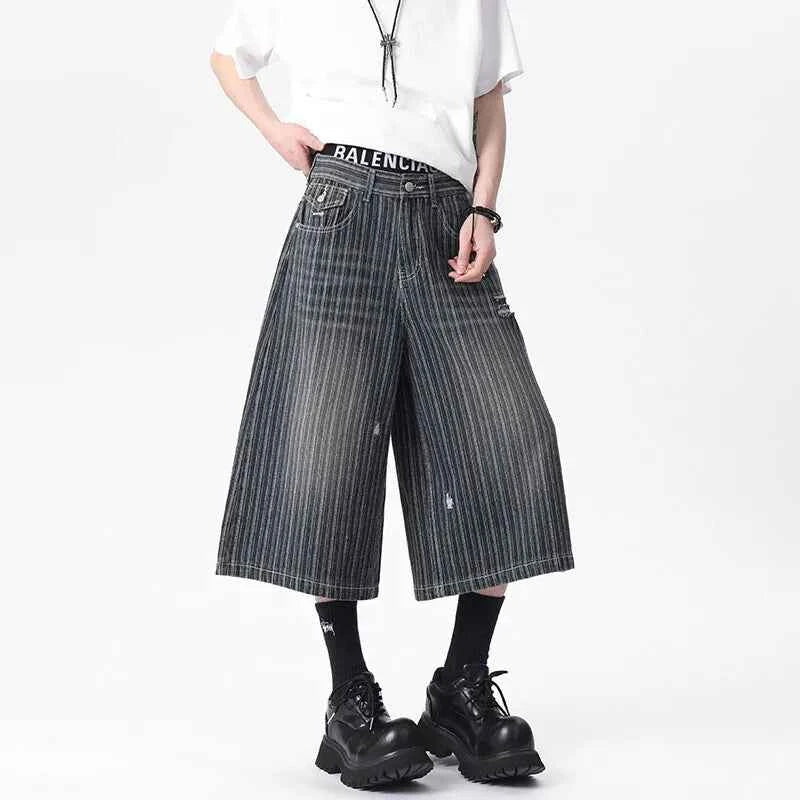 Elegant Vintage Washed Straight Cropped Jorts