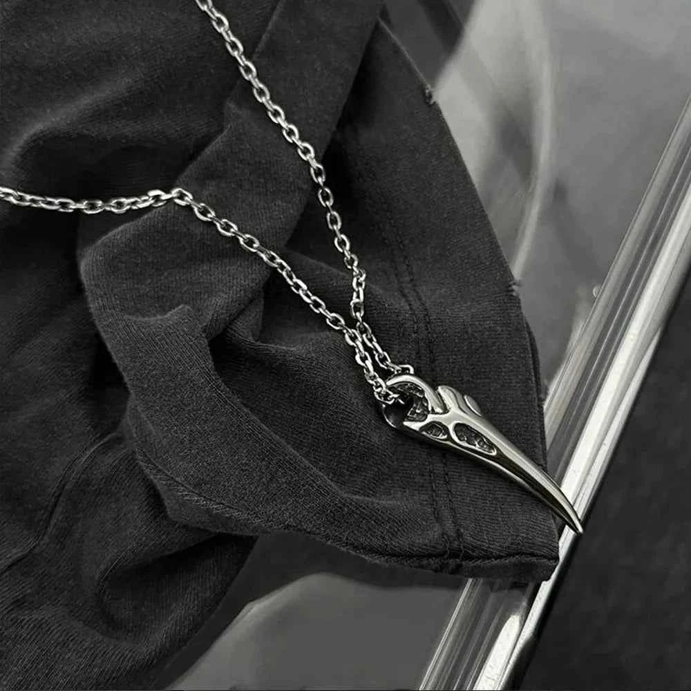 Retro Crow Skull Pendant Necklace