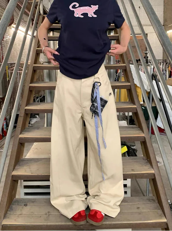 Elevated Y2K Embroidered Retro Denim Boyfriend Jeans - Luxuryurbanwear