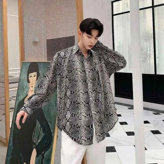 Japanes Trendy Snake Printed Short Sleeved Shirt