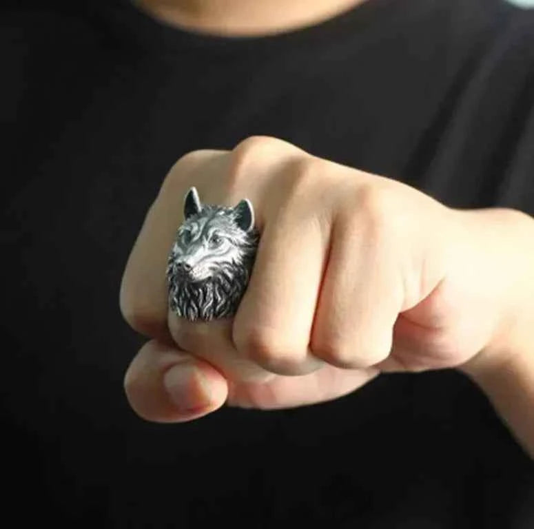Retro Punk Style Wolf Head Ring