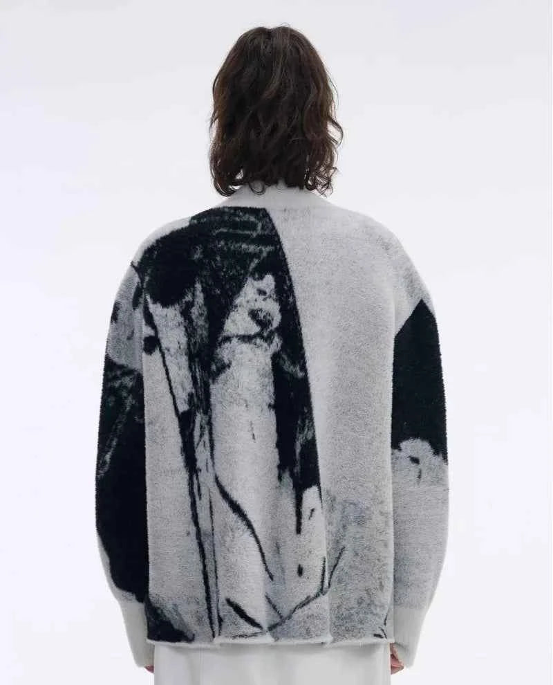 Elegant Relaxed Fit Contrast Color Knitted Sweater - Luxury Minimalist Colorblock Knit