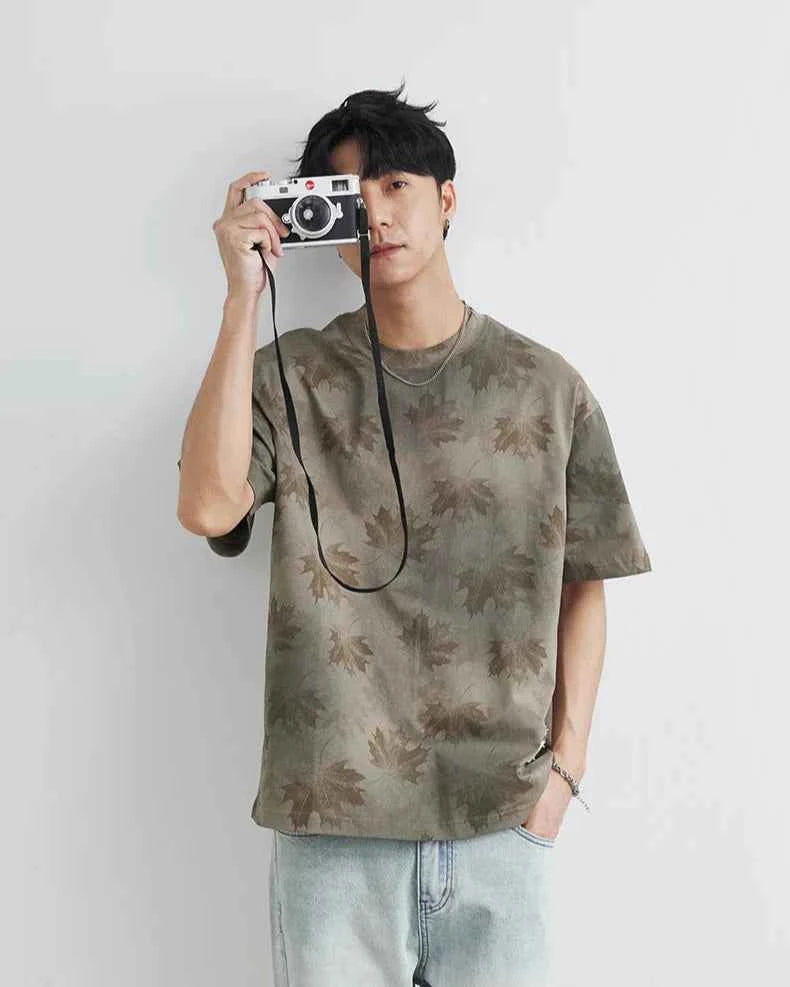 Men's Streetwear Retro Ink Dye Maple Leaf T-Shirt