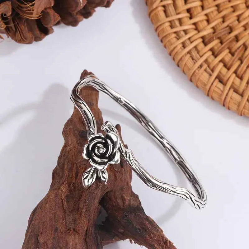 Vintage Flower Rose Leaf Asymmetric Bracelet
