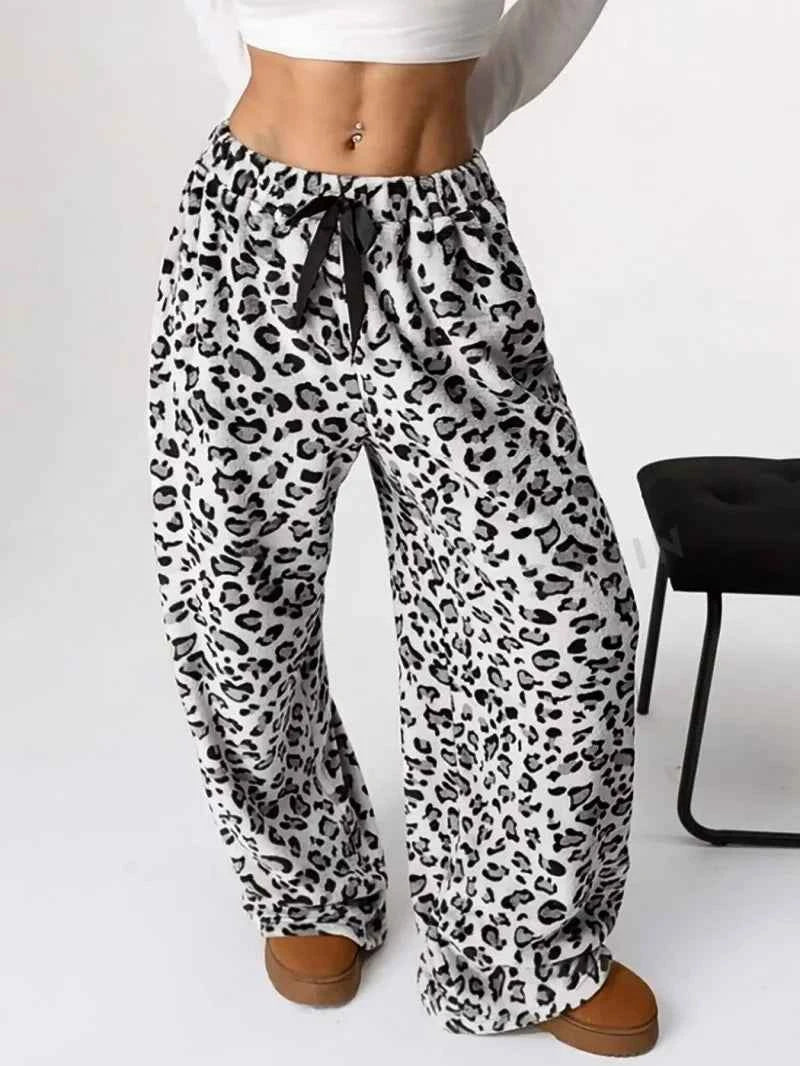 Cool Leopard Print Loose Casual Pants