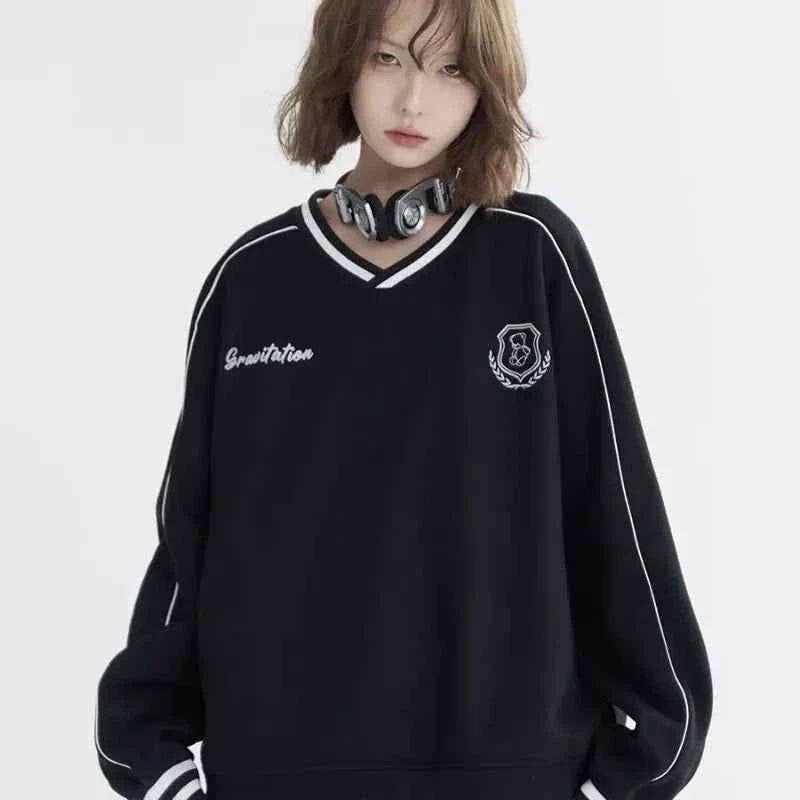American Style Contrasting Color Retro V-Neck Sweatshirt