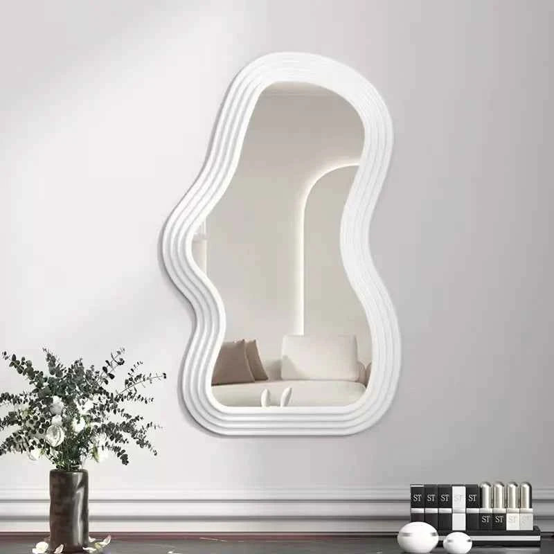 Irregular Wavy Mirror