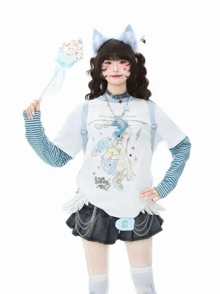 Sweet Autumn Fake Two Piece Cartoon Printed T-Shirt