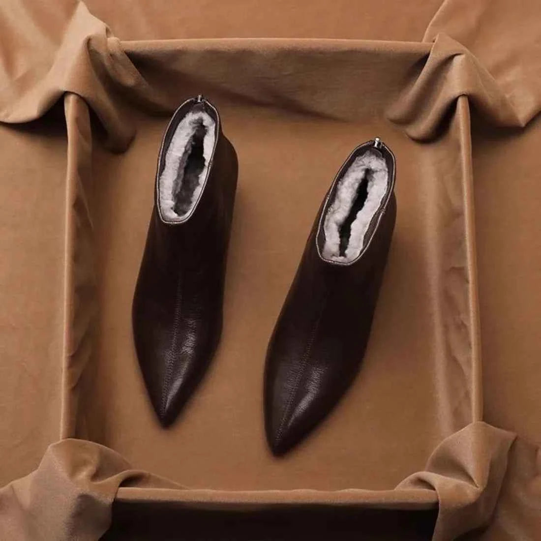 Vintage Pointed Toe Winter Ankle Fur Boot