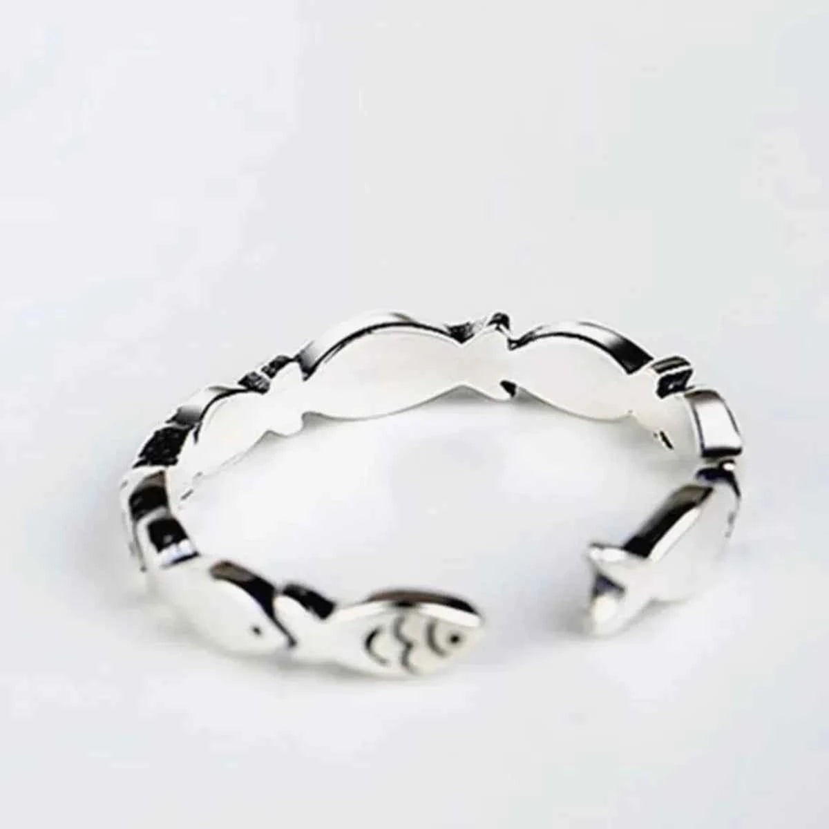 Vintage Elegant Fish Silver Alloy Ring