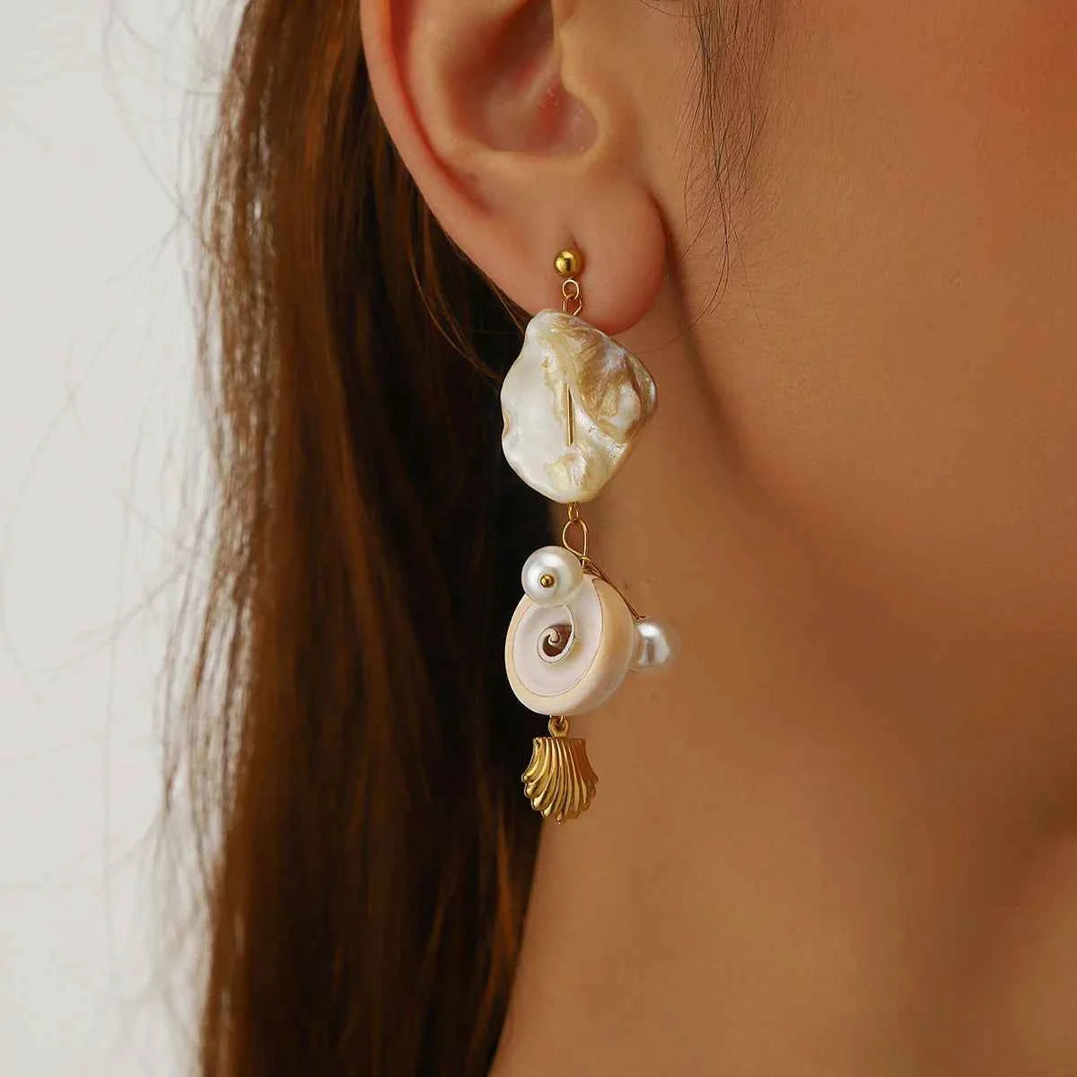 Irregular Stone Conch Pearl Earrings
