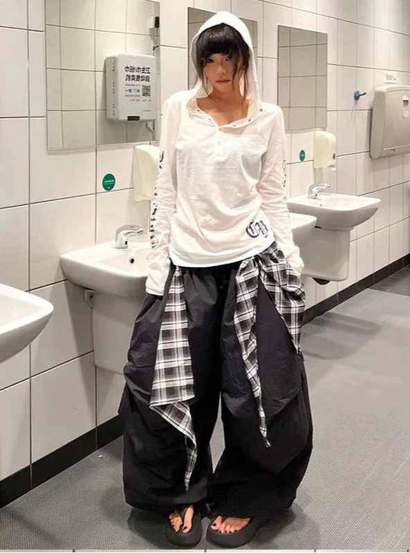 Insulated Black Baggy Parachute Wide Leg Jogger - Luxuryurbanwear