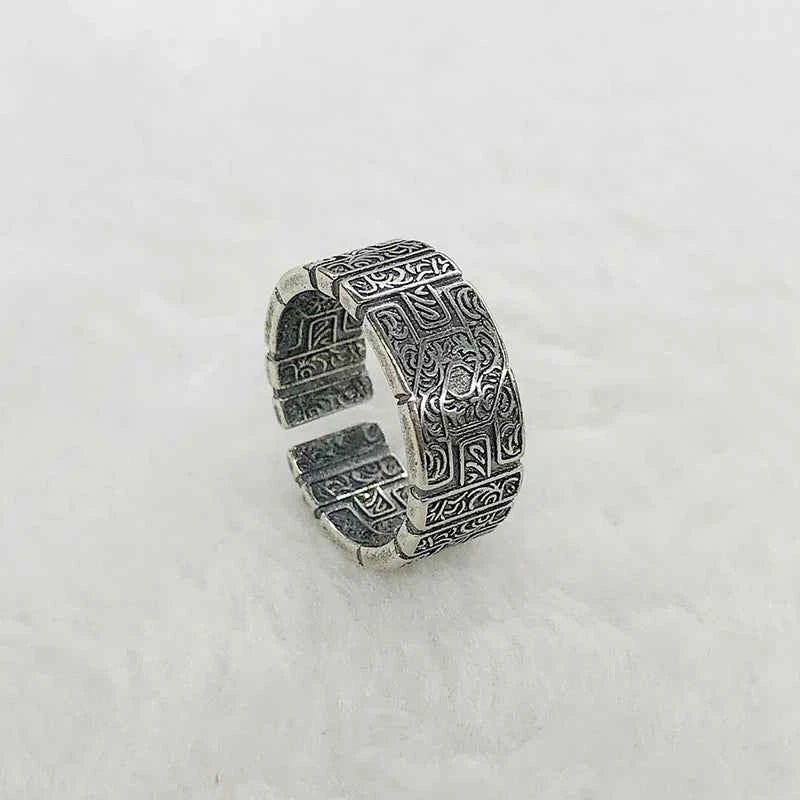 Men Silver Retro Tang Grass Pattern Ring