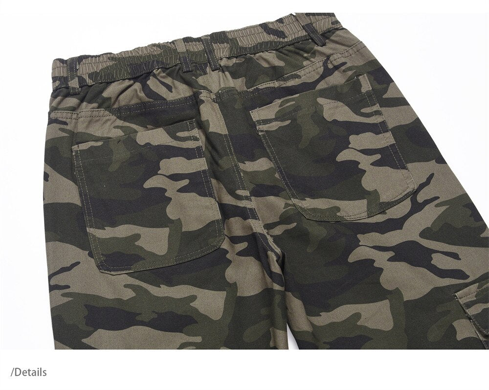 AM23 Straight Camo Cargo Pants