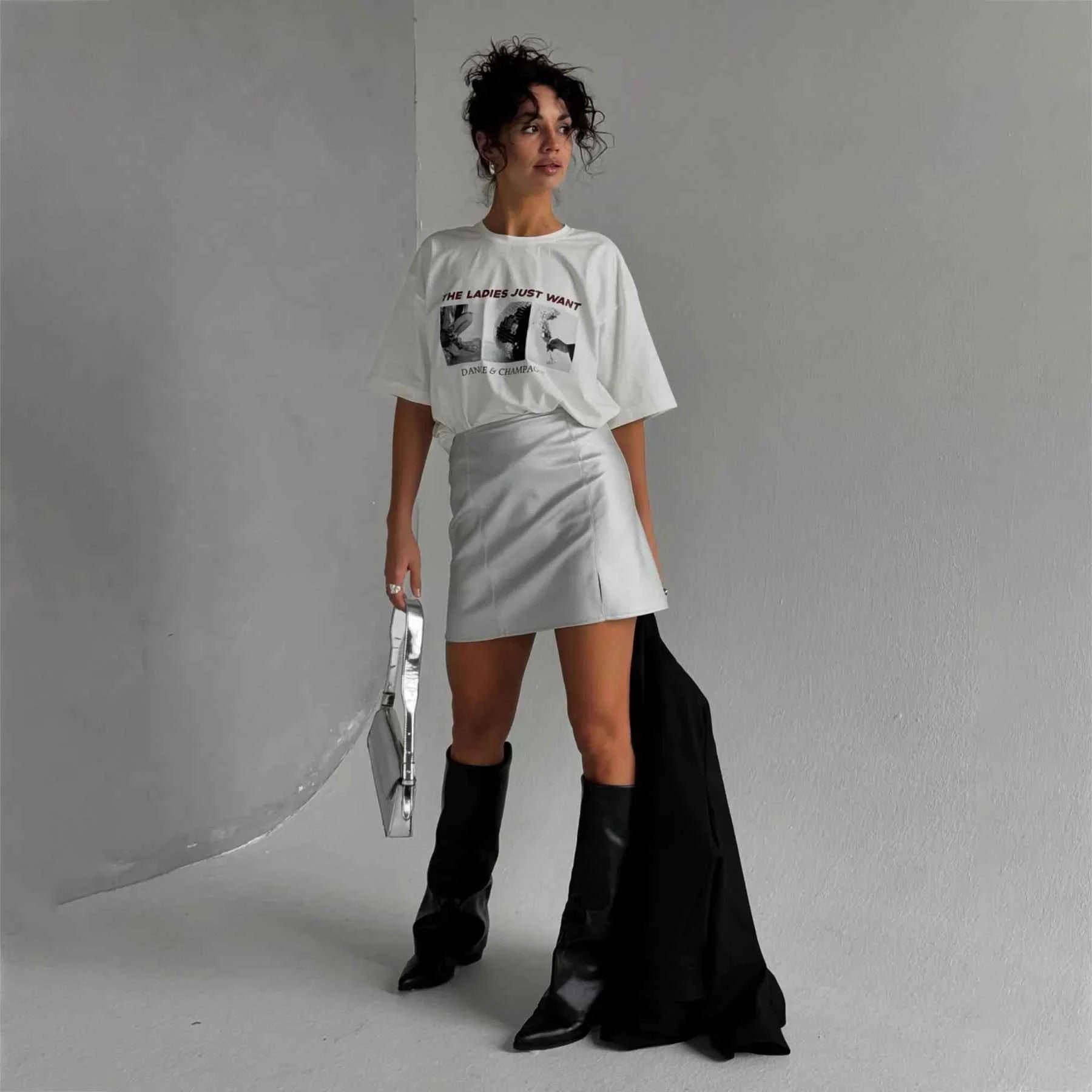 Soft Touch Letter Print Graphic T-Shirt