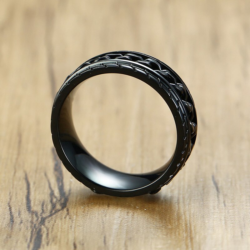 IV Spinner Ring