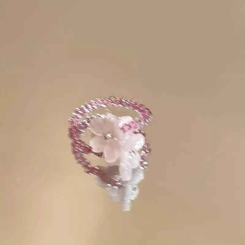 Elegant Floral Glass Bead Stretch Ring
