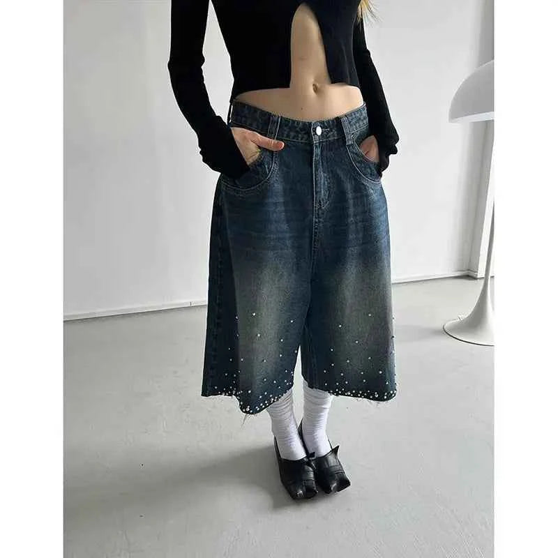 Women Flaffy Streetwear Calf Length Jorts