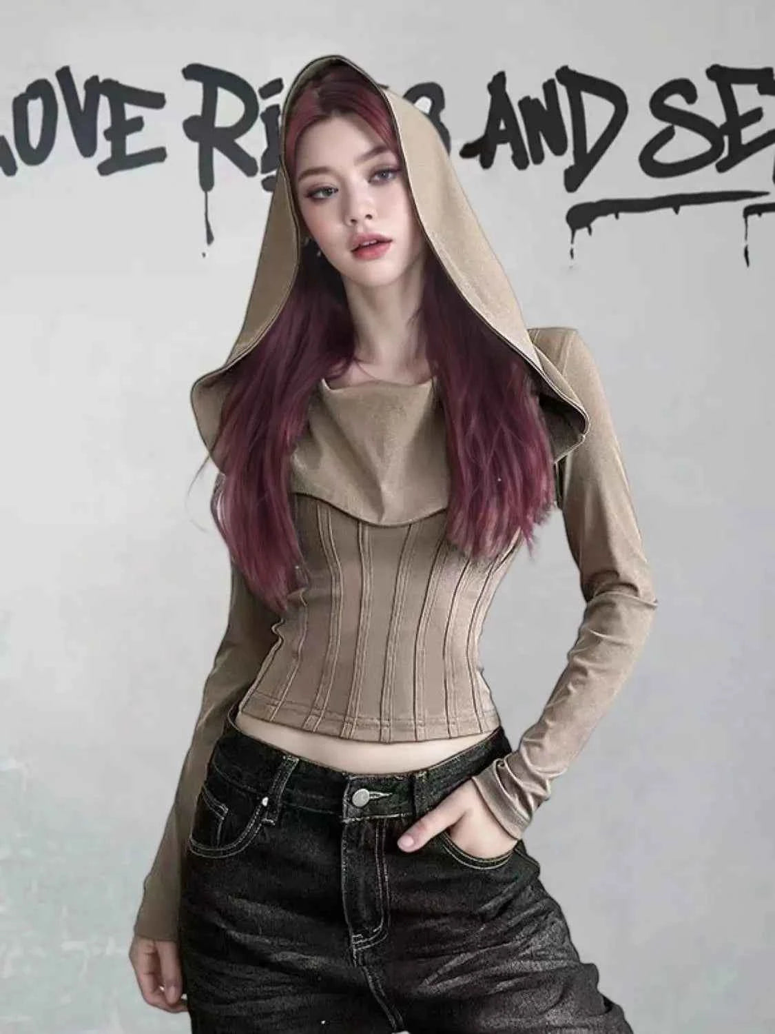 Dune Wasteland Hoodied T-shirt