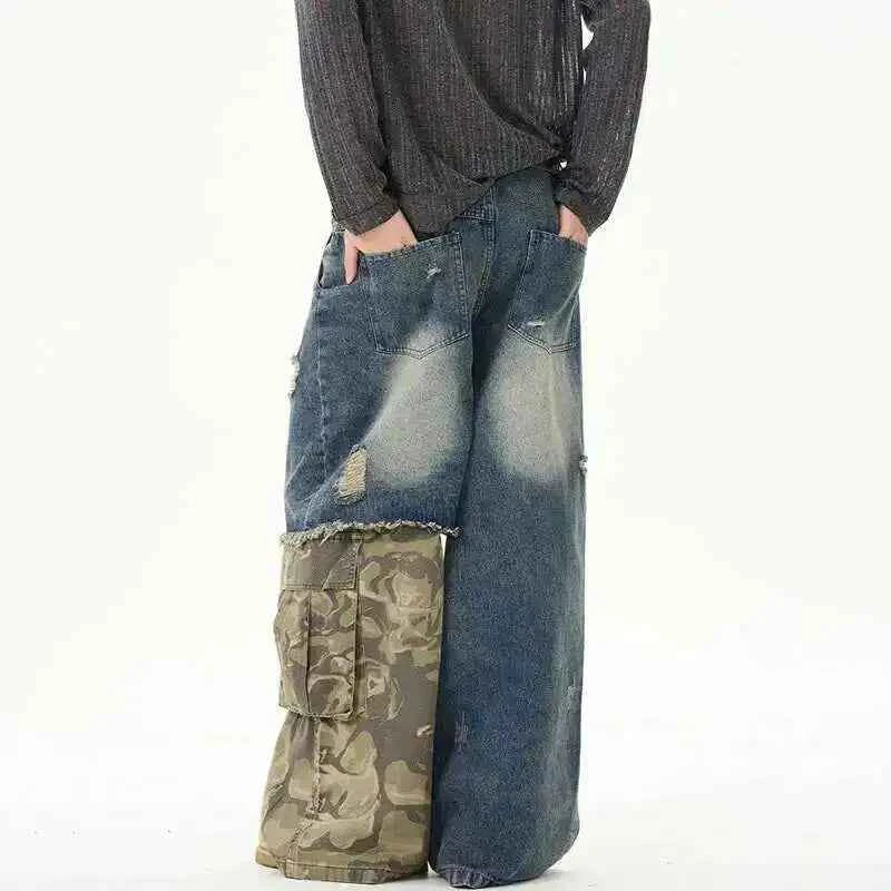 Long-lasting Retro Camo Print Splicing Design Jeans
