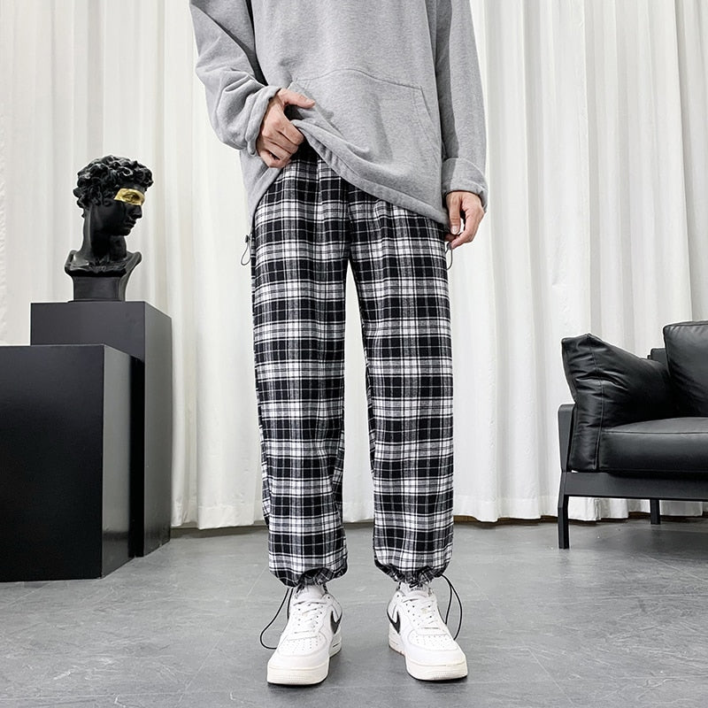 Black And White Checkered Pattern Pants
