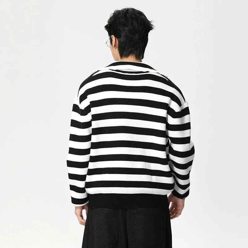 Contrast Color Loose Fit V-Neck Knitted Sweater