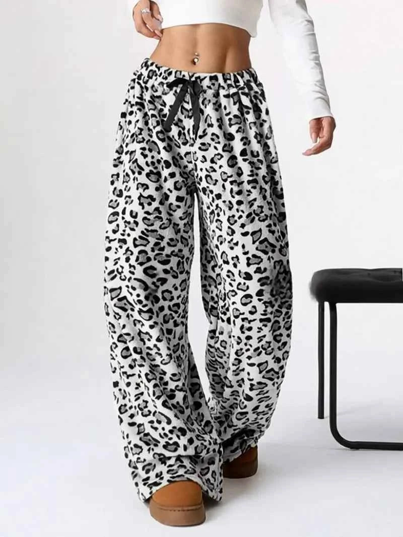 Cool Leopard Print Loose Casual Pants