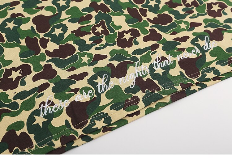 Snappy Crocodile Star Camouflage Design T-Shirt