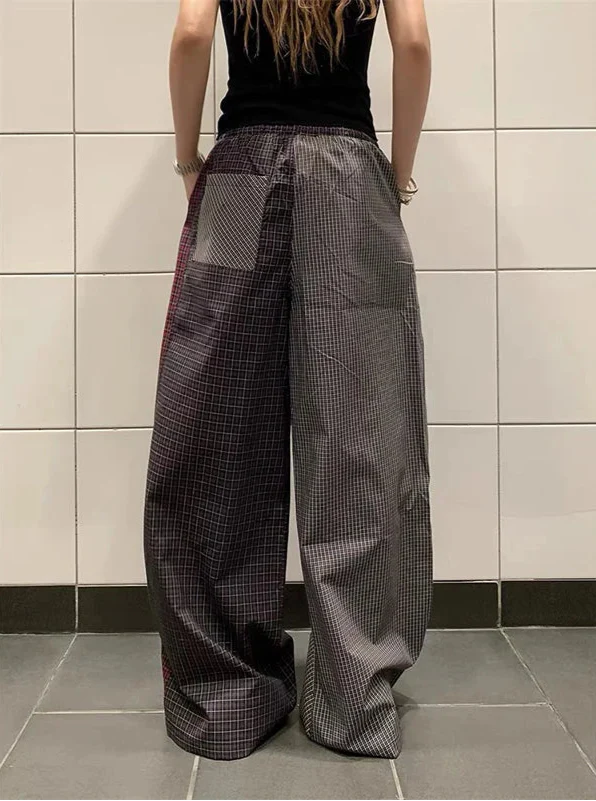 Effortless Y2K Plaid Oversized 2000s Style Sweatpants - Luxuryurbanwear