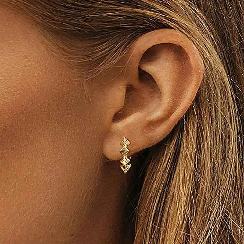 Dainty Circle Rivet Design Hoop Earrings