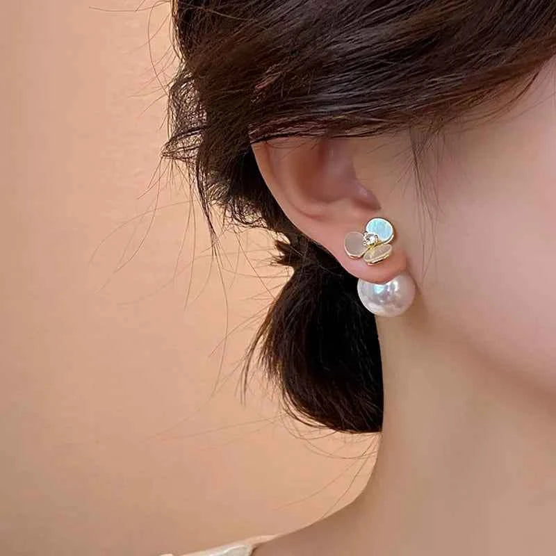 Luxury French Flower Pearl Stud Earring