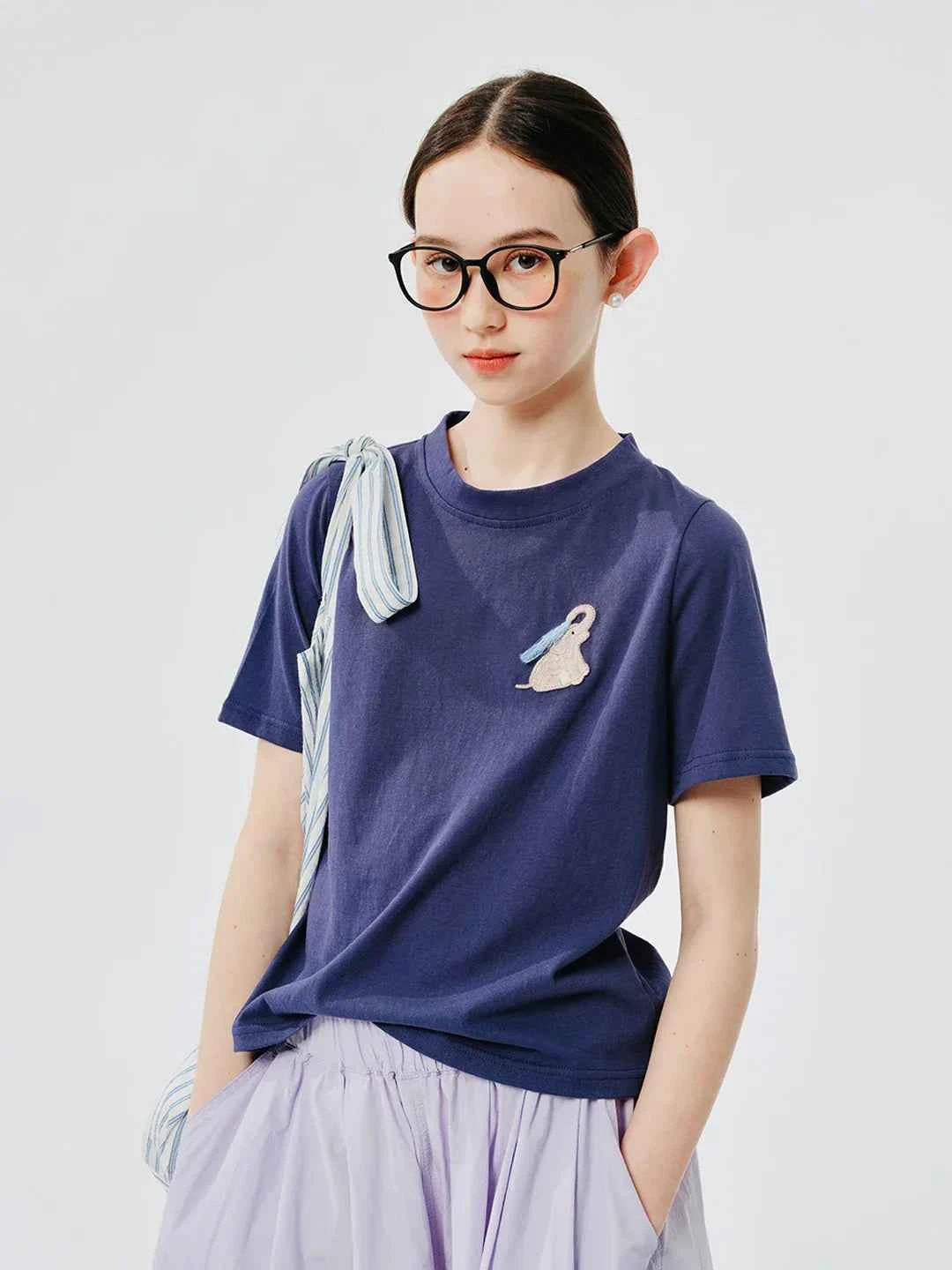 Vintage Style Embroidered Round Neck T-Shirt